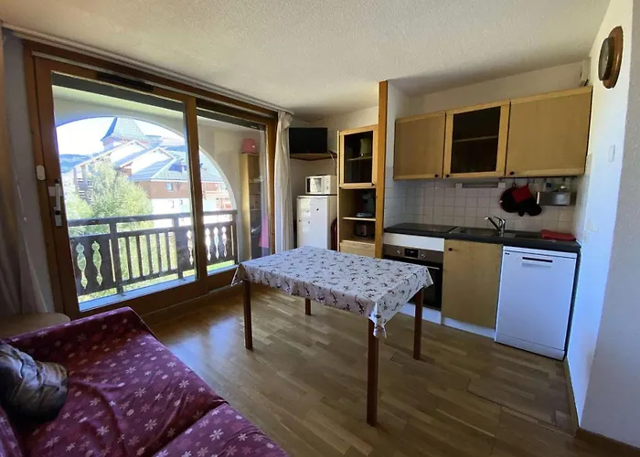 Soleil - T2 Skis Aux Pieds Avec Vue Sur Les Montagnes Et Place De Parking Privee Couverte Mae-5401 Apartment Les Deux Alpes